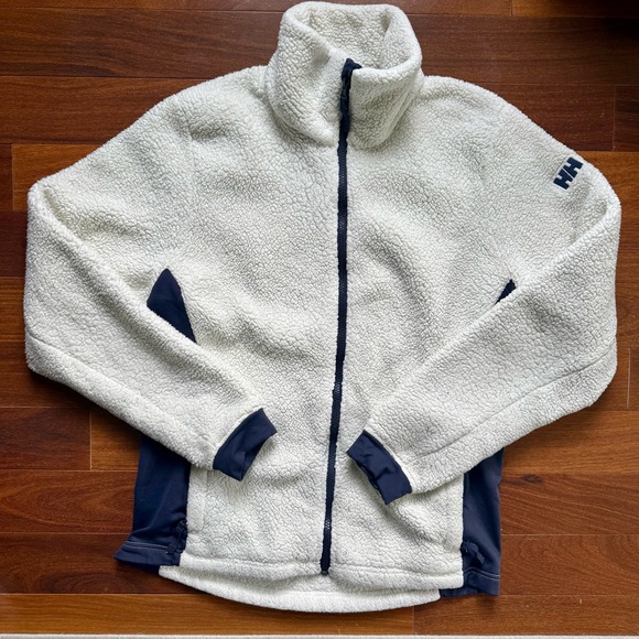 Helly Hansen Sherpa Jacket in Cream and Navy - Picture 1 of 6